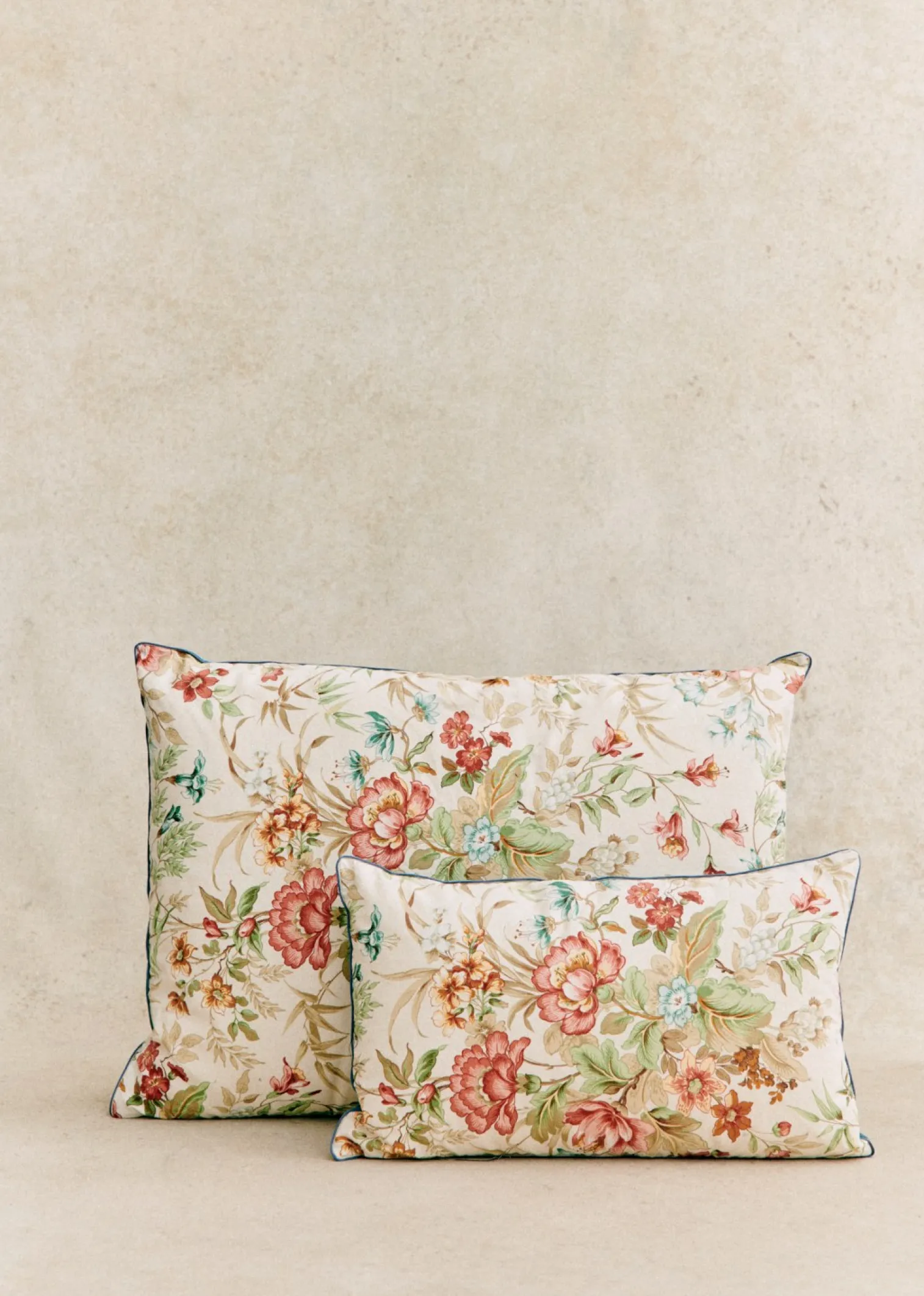 Sezane Coussin Vintage - Très Grand Modèle- La Sélection Vintage | Les Tissus