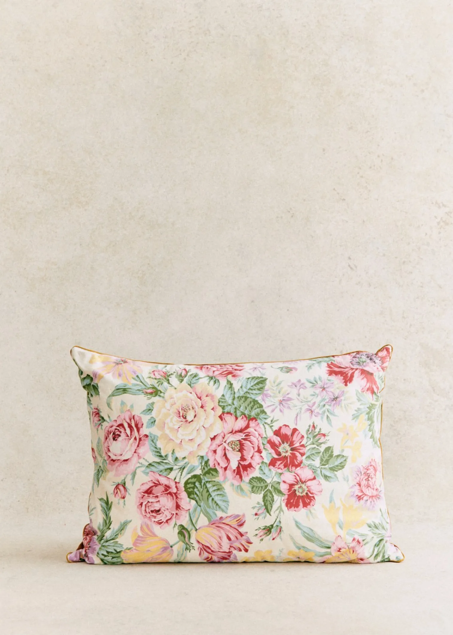 Sezane Coussin Vintage - Très Grand Modèle- La Sélection Vintage | Les Tissus