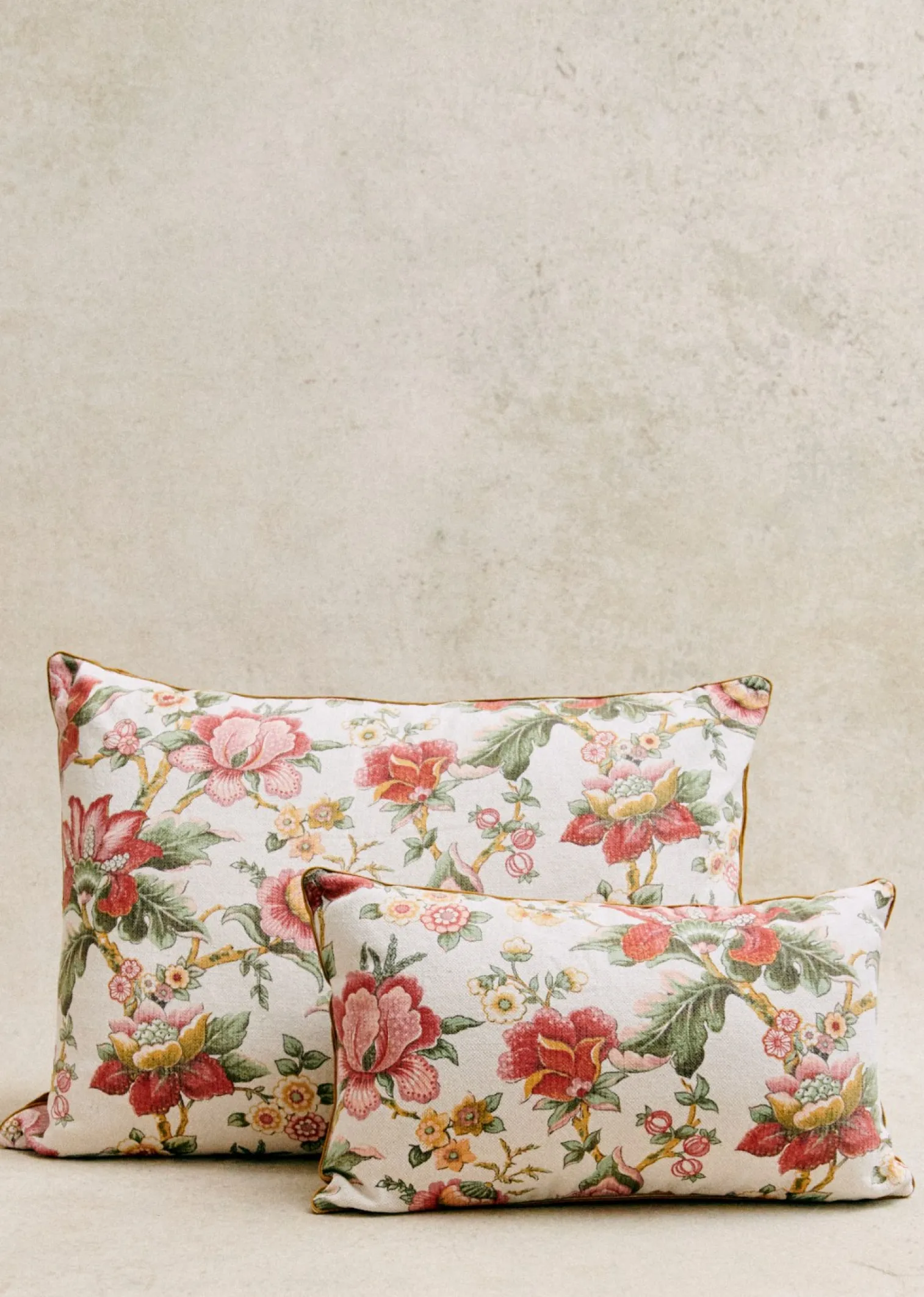 Sezane Coussin Vintage - Très Grand Modèle- La Sélection Vintage | Les Tissus