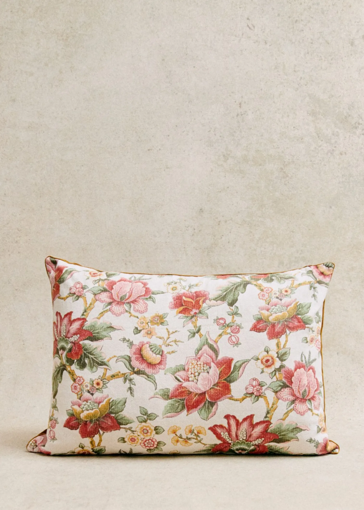 Sezane Coussin Vintage - Très Grand Modèle- La Sélection Vintage | Les Tissus