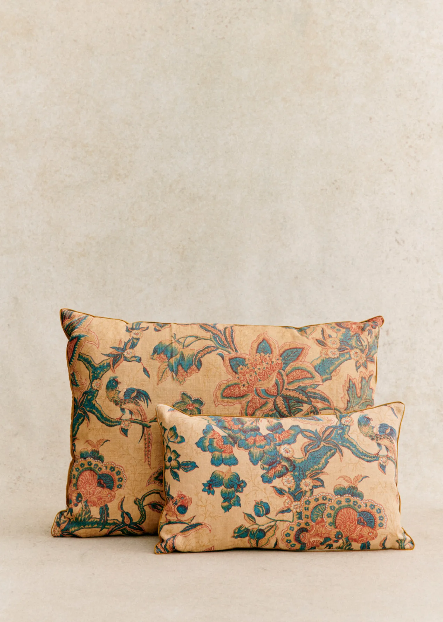 Sezane Coussin Vintage - Très Grand Modèle- La Sélection Vintage | Les Tissus