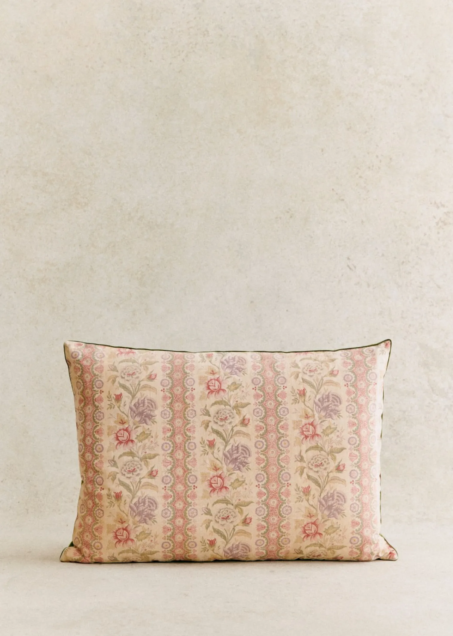 Sezane Coussin Vintage - Très Grand Modèle- La Sélection Vintage | Les Tissus