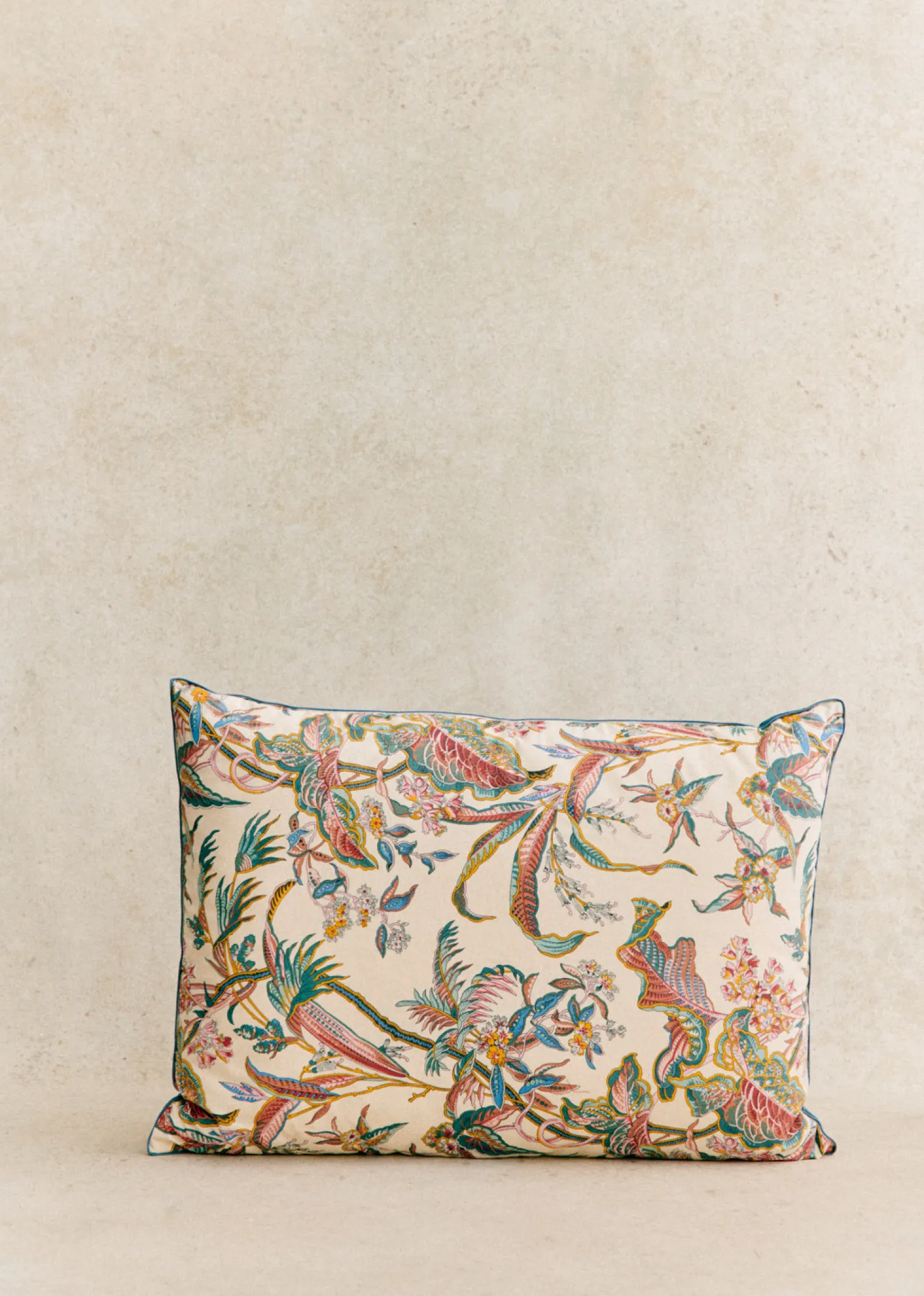 Sezane Coussin Vintage - Très Grand Modèle- La Sélection Vintage | Les Tissus