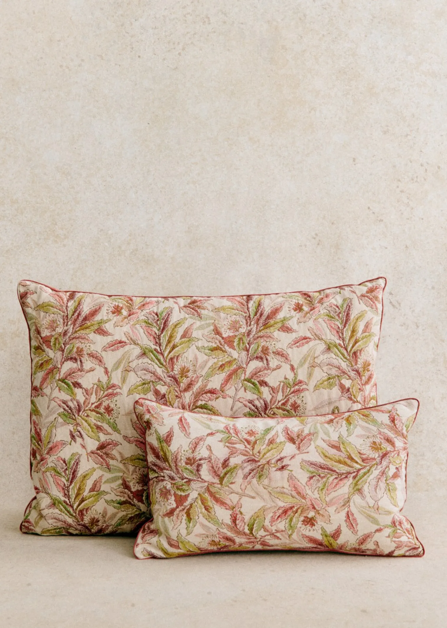 Sezane Coussin Vintage - Très Grand Modèle- La Sélection Vintage | Les Tissus